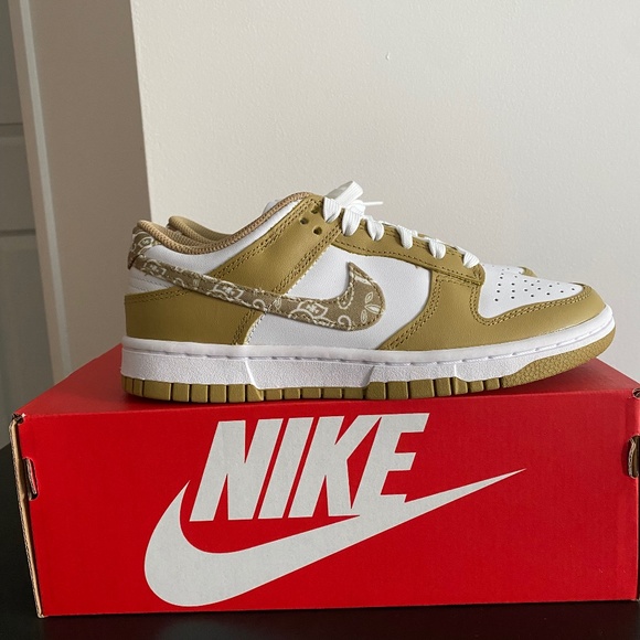Nike Dunk Low White/Barley/Paisley 6.5W - Picture 1 of 2